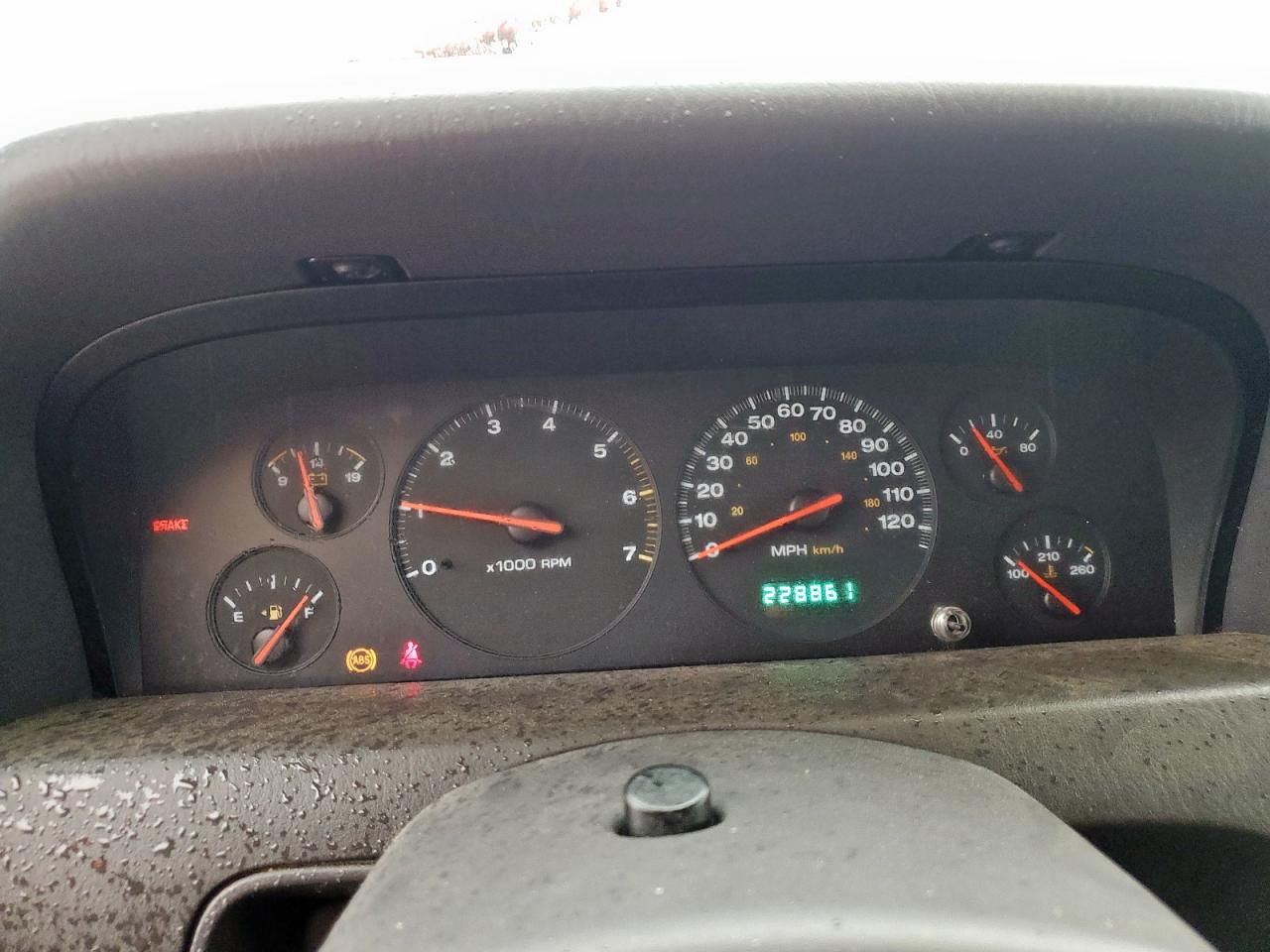 2001 Jeep Grand Cherokee Laredo VIN: 1J4GX48S21C575542 Lot: 51822055