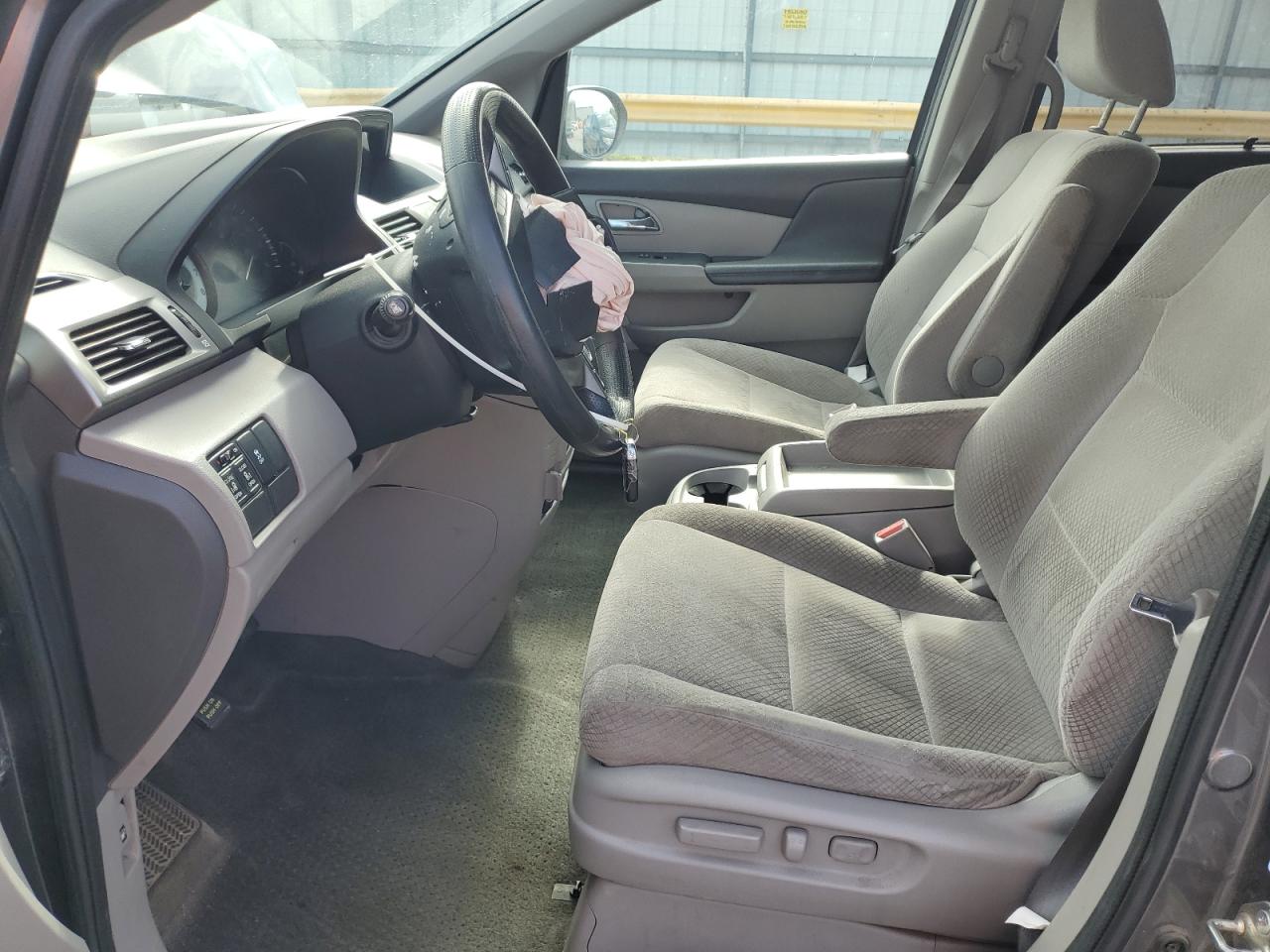2016 Honda Odyssey Se VIN: 5FNRL5H30GB086416 Lot: 52810545