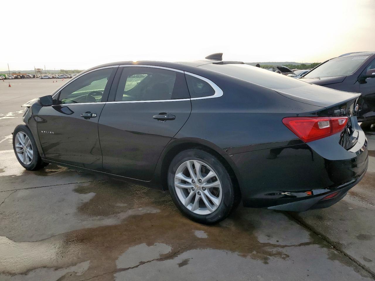 2017 Chevrolet Malibu - Image 2