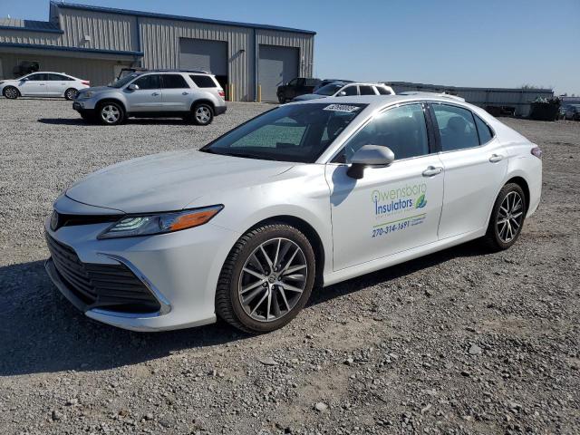  TOYOTA CAMRY 2023 Белый
