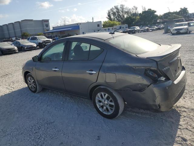 NISSAN VERSA 2018 Szary