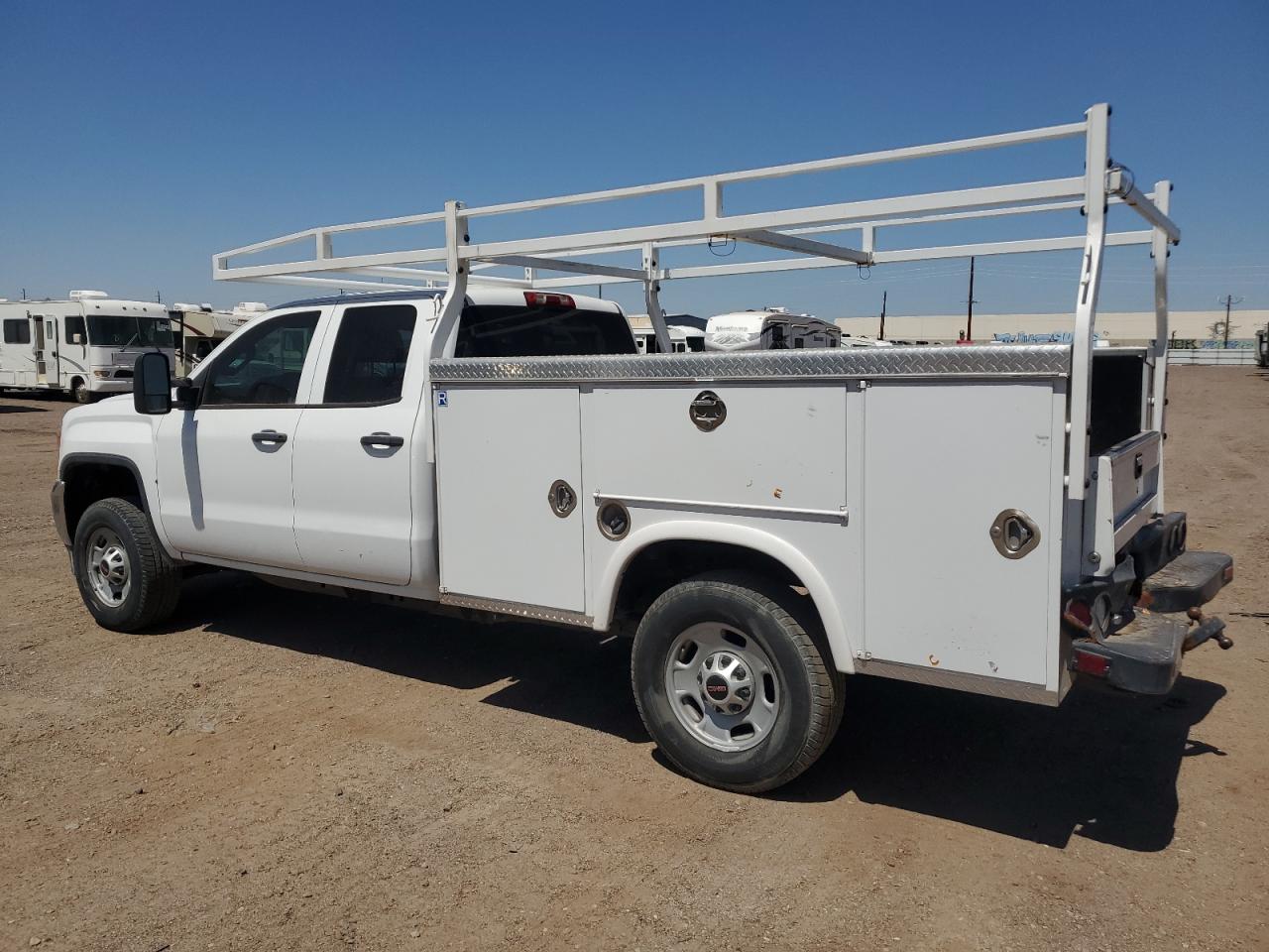 2019 GMC Sierra - Image 2