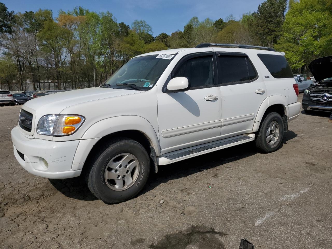 2003 Toyota Sequoia Sr5 for Sale in Austell, GA - Minor Dent/Scratches