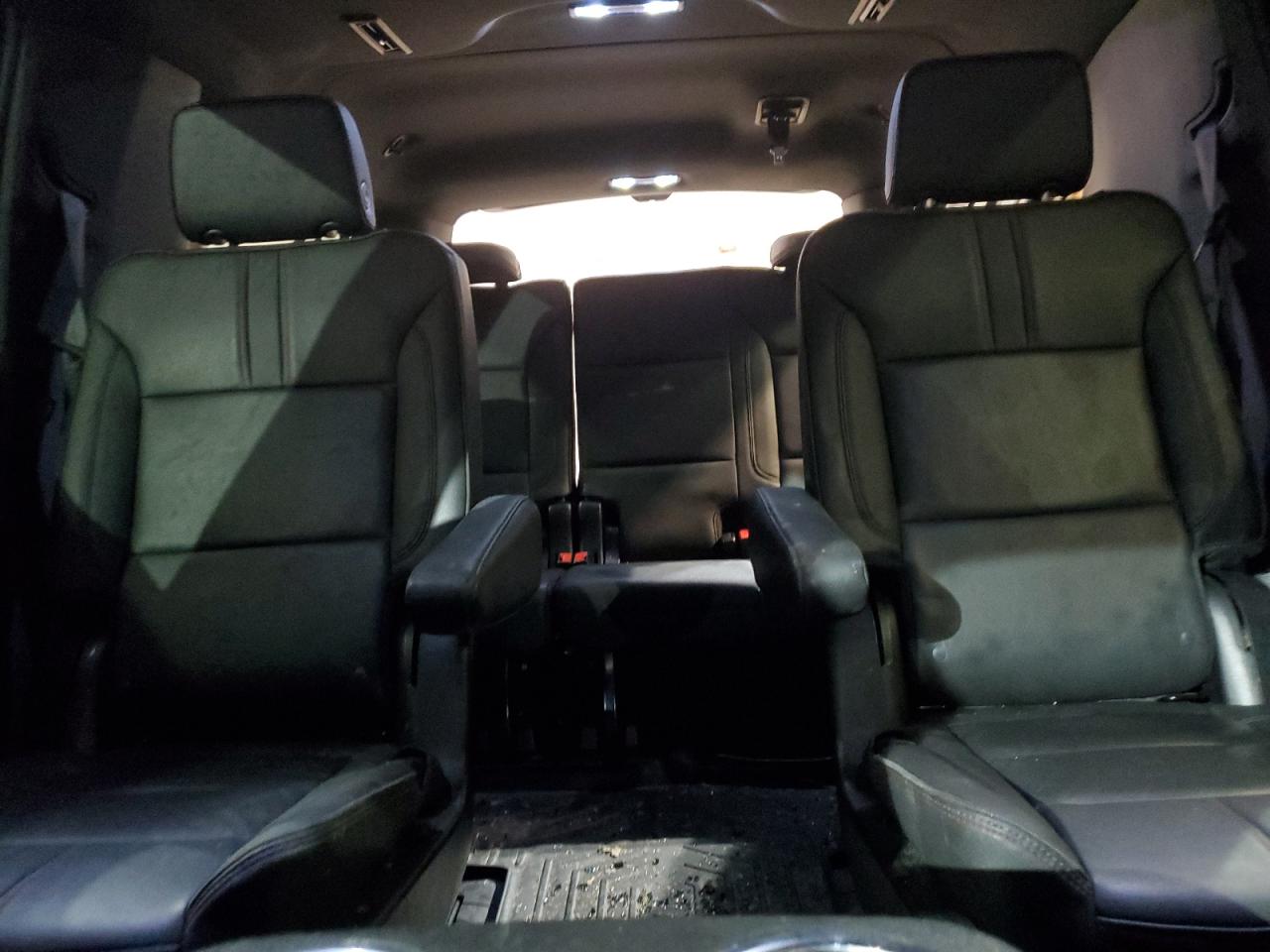 2022 Chevrolet Suburban K1500 Rst VIN: 1GNSKEKD8NR299232 Lot: 52011295
