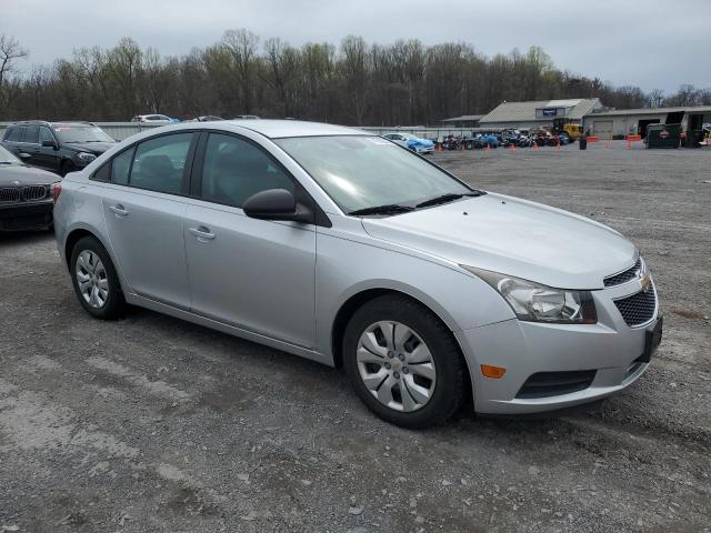 Sedans CHEVROLET CRUZE 2014 Srebrny