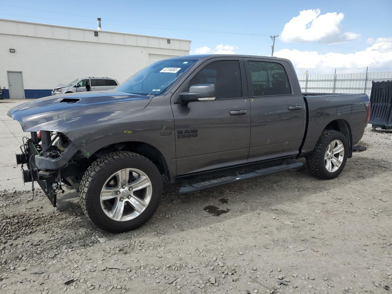 2017 Ram 1500 Sport zu verkaufen in Farr West, UT - Front End