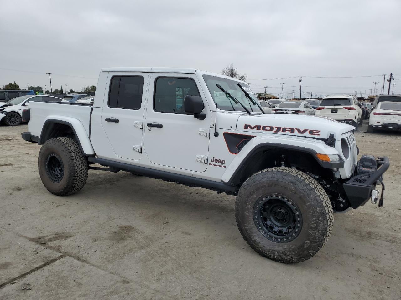 2021 Jeep Gladiator - Image 4