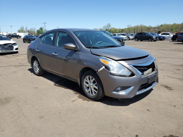  NISSAN VERSA 2015 Brązowy