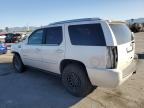 2013 Cadillac Escalade Premium იყიდება Sun Valley-ში, CA - Vandalism