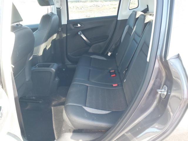 2015 PEUGEOT 2008 ALLUR
