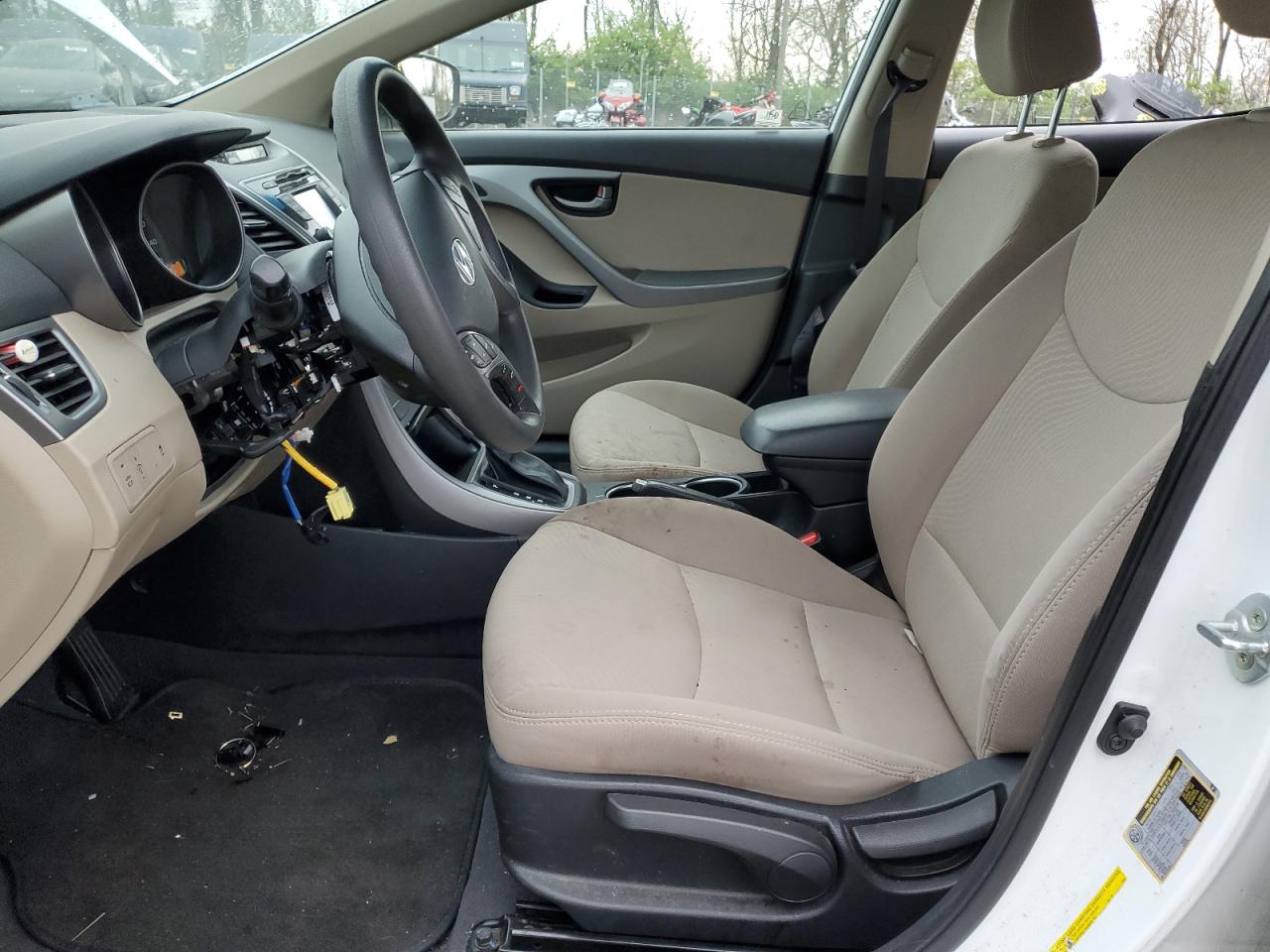 2015 Hyundai Elantra Se VIN: 5NPDH4AE5FH581874 Lot: 52735565