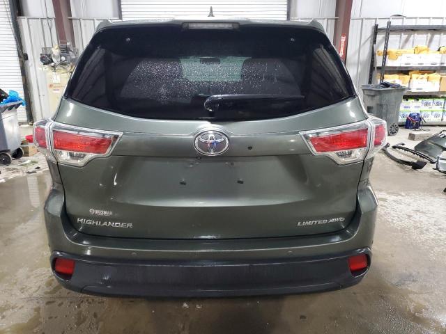  TOYOTA HIGHLANDER 2015 Зеленый