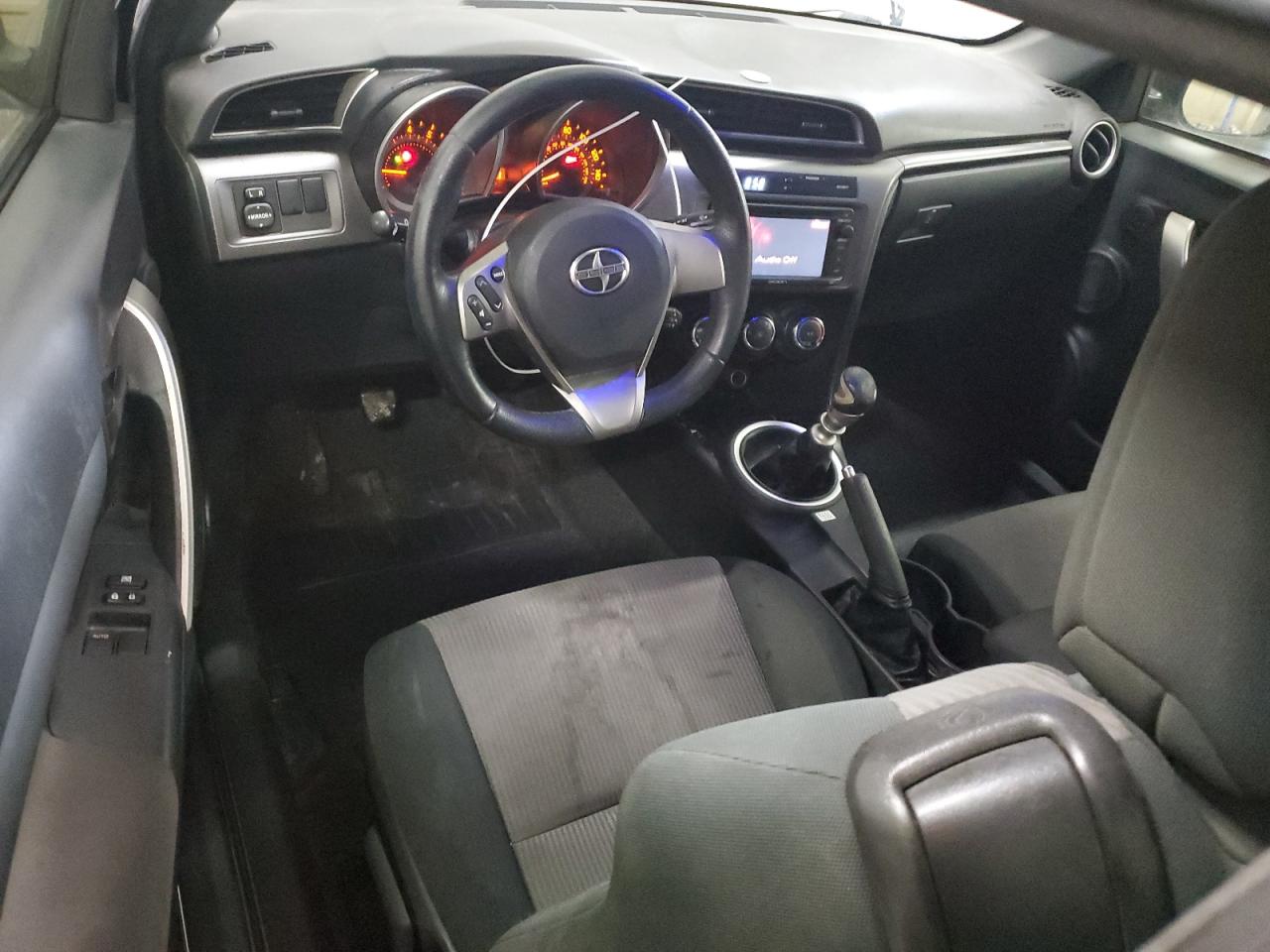 jtkjf5c70fj002254 JTKJF5C70FJ002254 2015 Toyota Scion Tc