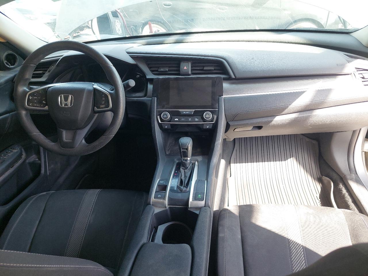 2HGFC2F58JH001749 - 2018 Honda CIVIC - #undefined
