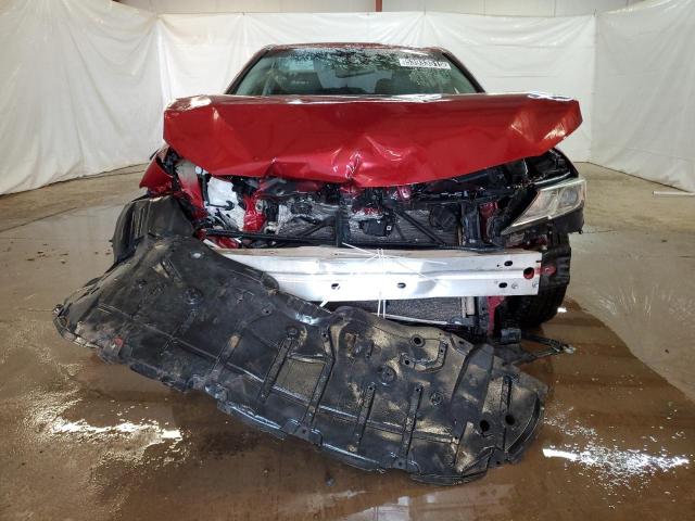  TOYOTA CAMRY 2018 Бургунди
