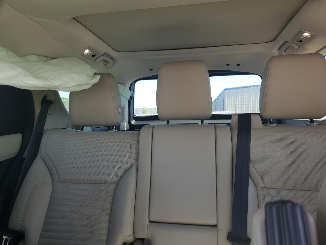 2022 Land Rover Discovery S VIN: SALRJ2EX3N2460165 Lot: 52516895