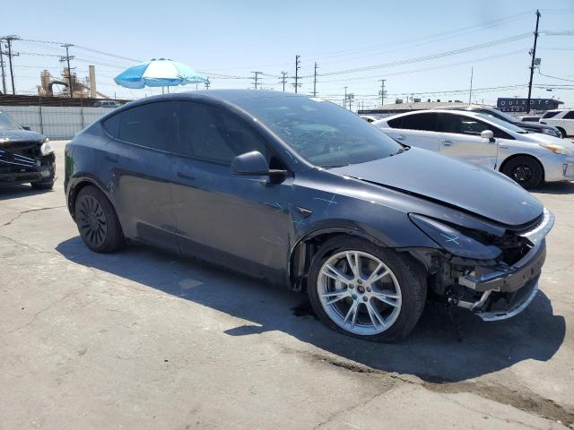  TESLA MODEL Y 2024 Серый