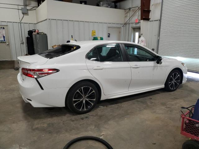  TOYOTA CAMRY 2020 Білий