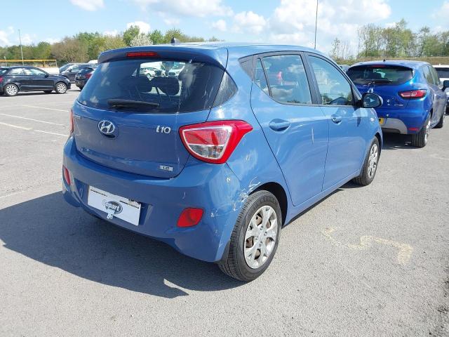 2015 HYUNDAI I10 SE