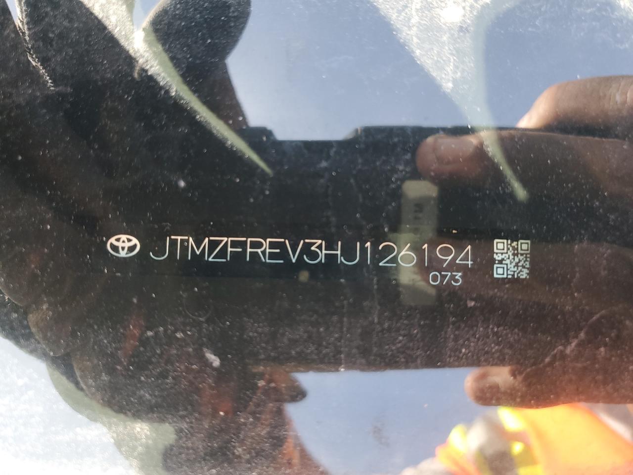 2017 Toyota Rav4 Le VIN: JTMZFREV3HJ126194 Lot: 53140735