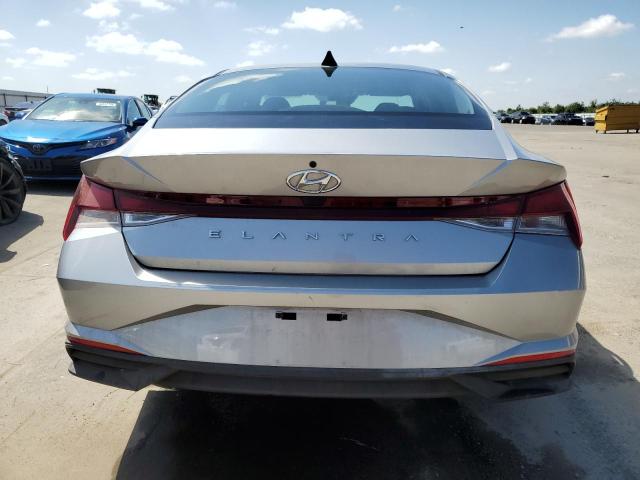  HYUNDAI ELANTRA 2022 Сріблястий