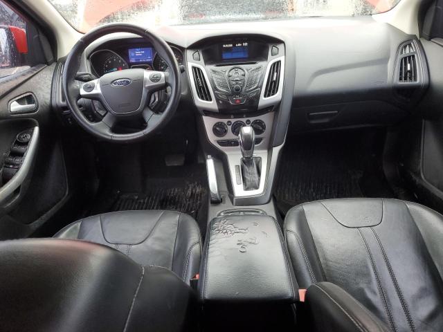 Хетчбеки FORD FOCUS 2013 Червоний