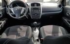 2015 Nissan Versa S продається в Pekin, IL - Mechanical