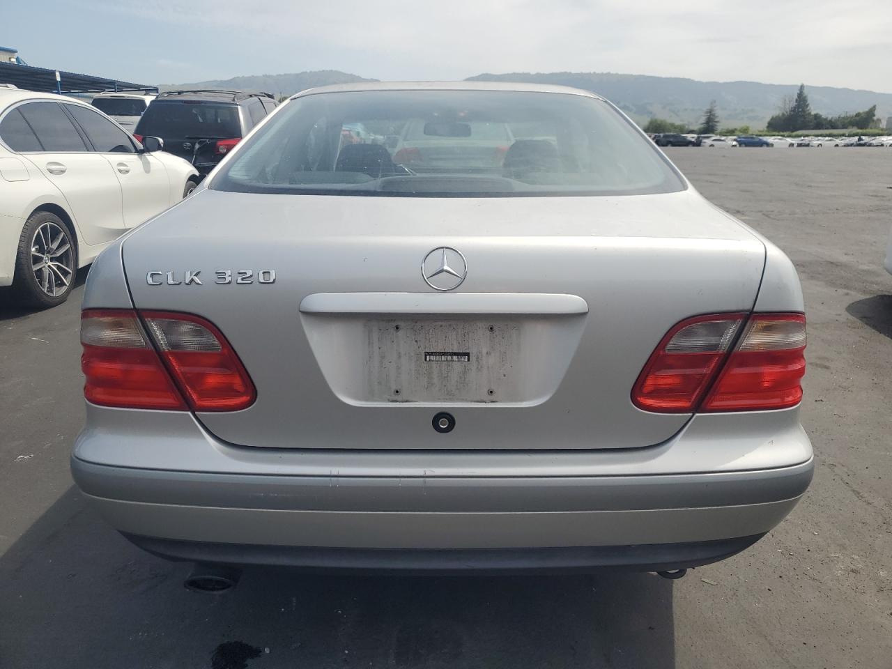 1999 Mercedes-Benz Clk 320 VIN: WDBLJ65G5XF100670 Lot: 55385595