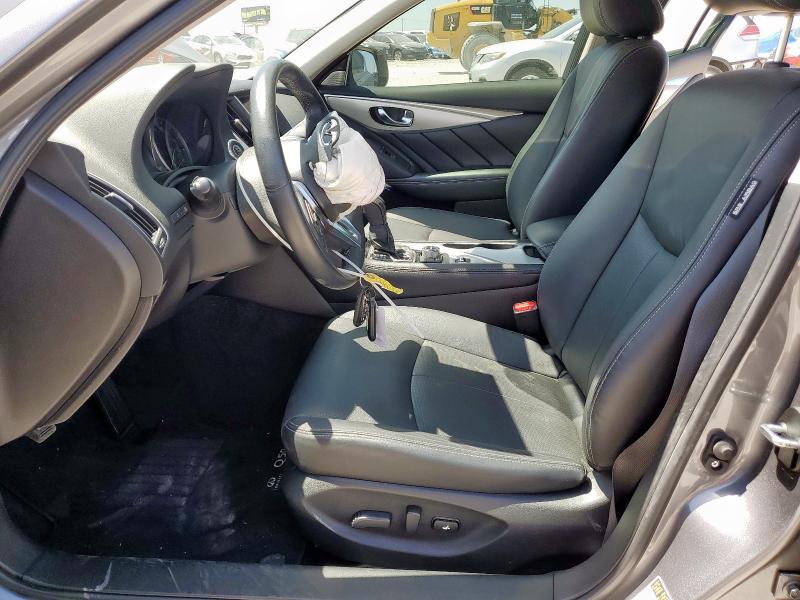 INFINITI Q50 2021 Srebrny