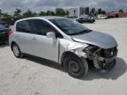 2010 Nissan Versa S продається в Opa Locka, FL - Front End