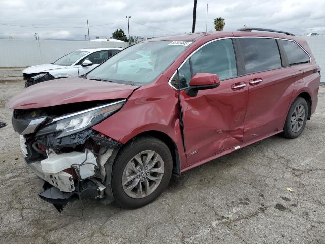2021 Toyota Sienna Xle