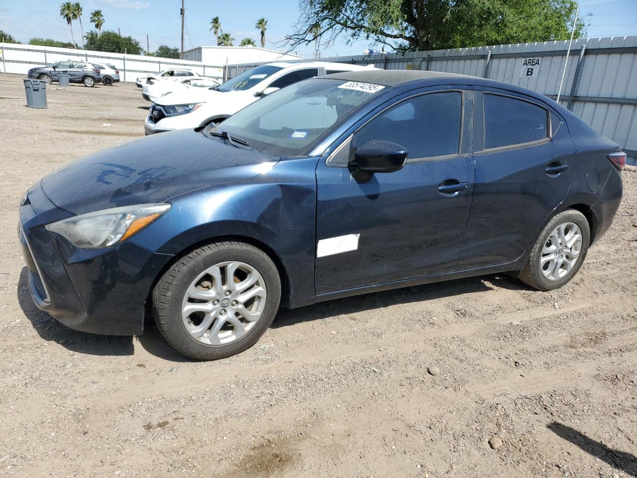 2017 Toyota Yaris Ia de vânzare în Mercedes, TX - Water/Flood