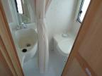 2001 COMPASS CORONA 362 for sale at Copart YORK