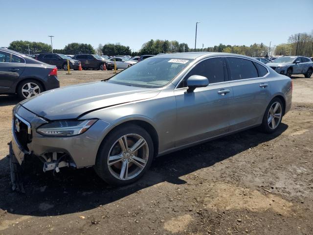 2018 Volvo S90 T5 Mom 2.0L