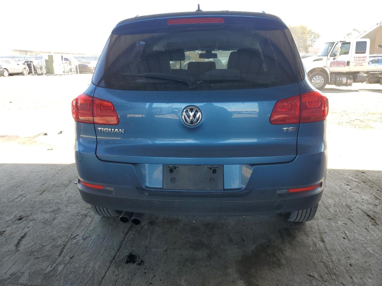 2017 Volkswagen Tiguan S VIN: WVGAV7AX3HK002668 Lot: 55182385