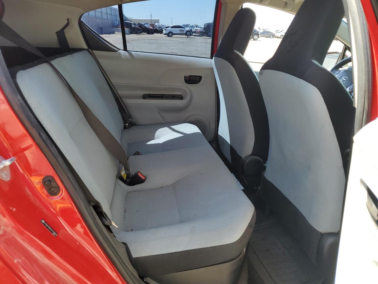 2013 Toyota Prius C VIN: JTDKDTB3XD1534368 Lot: 54012525