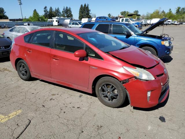 Hatchbacks TOYOTA PRIUS 2013 Red