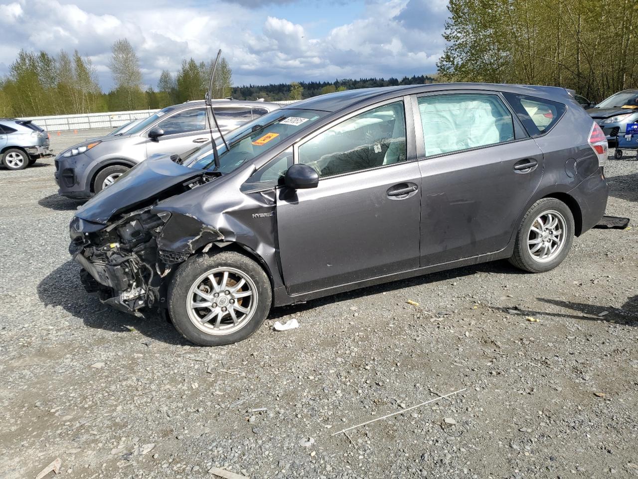 2017 Toyota Prius V for Sale in Arlington, WA - Front End