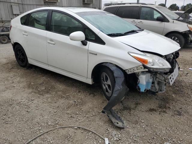  TOYOTA PRIUS 2014 Белый