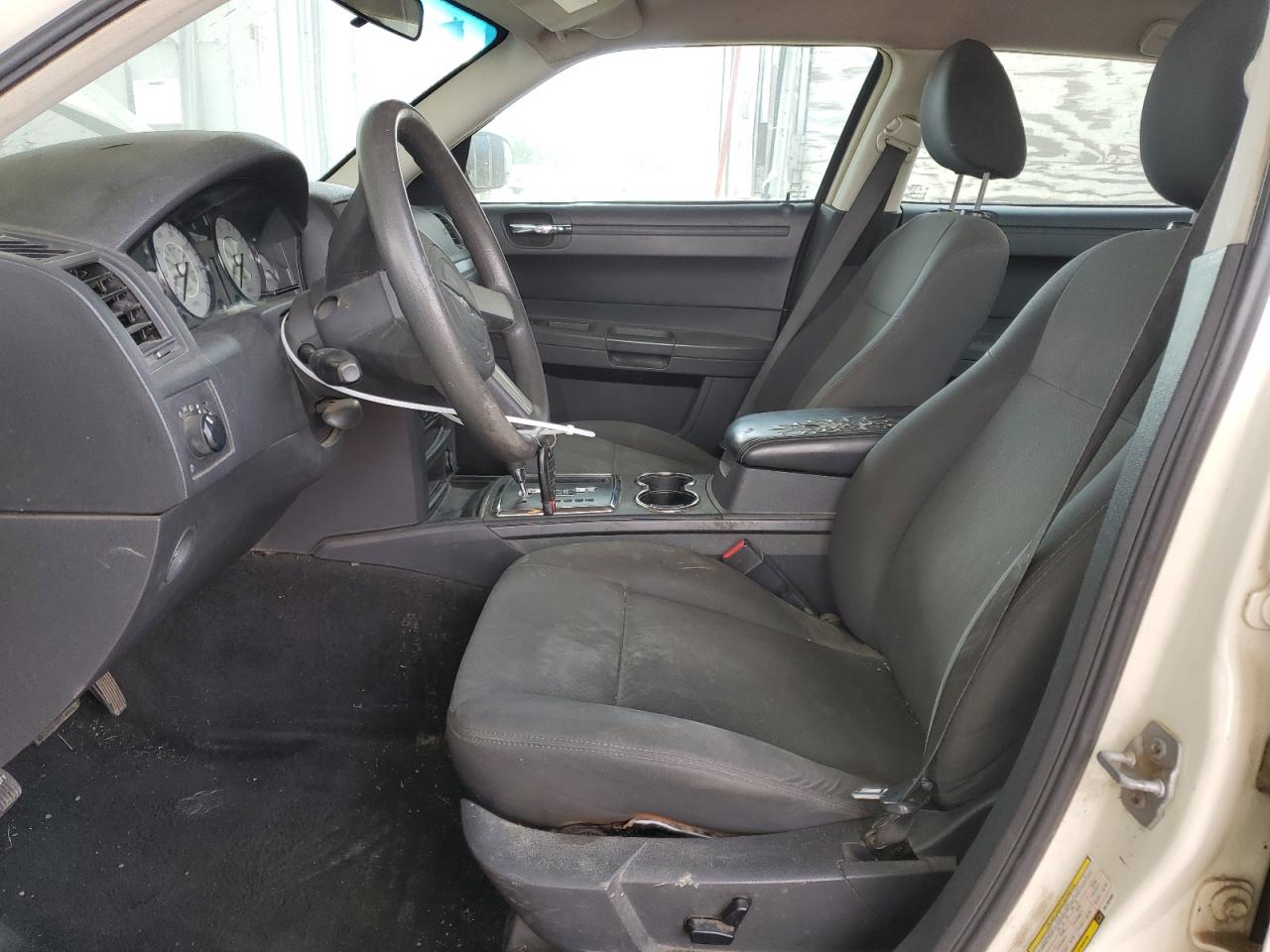 2008 Chrysler 300 VIN: 2C3KA4R28H19069 Lot: 53568495