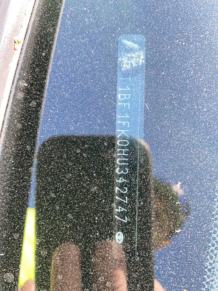 2017 Toyota Camry - Image 12