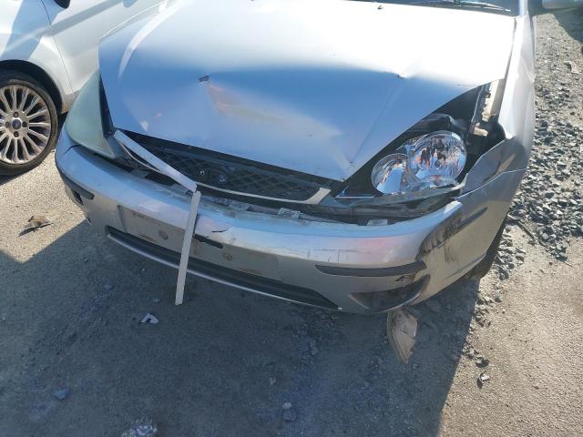 2002 FORD FOCUS GHIA
