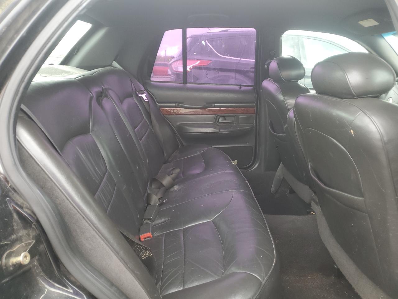 2002 Mercury Grand Marq VIN: 2MEFM75W42X636170 Lot: 54105025