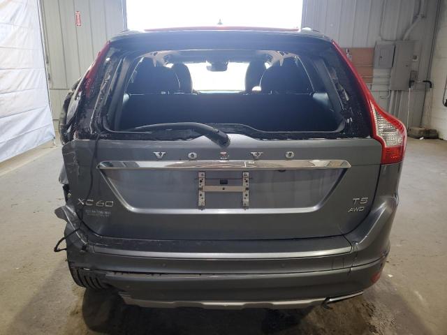  VOLVO XC60 2017 Серебристый