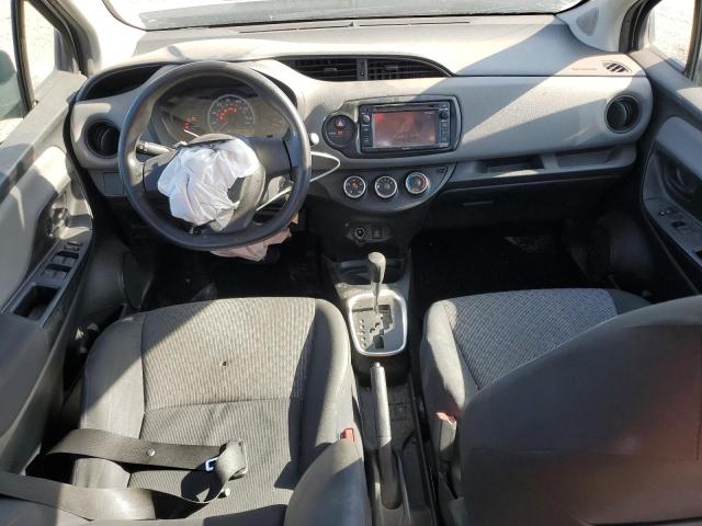  TOYOTA YARIS 2015 Srebrny