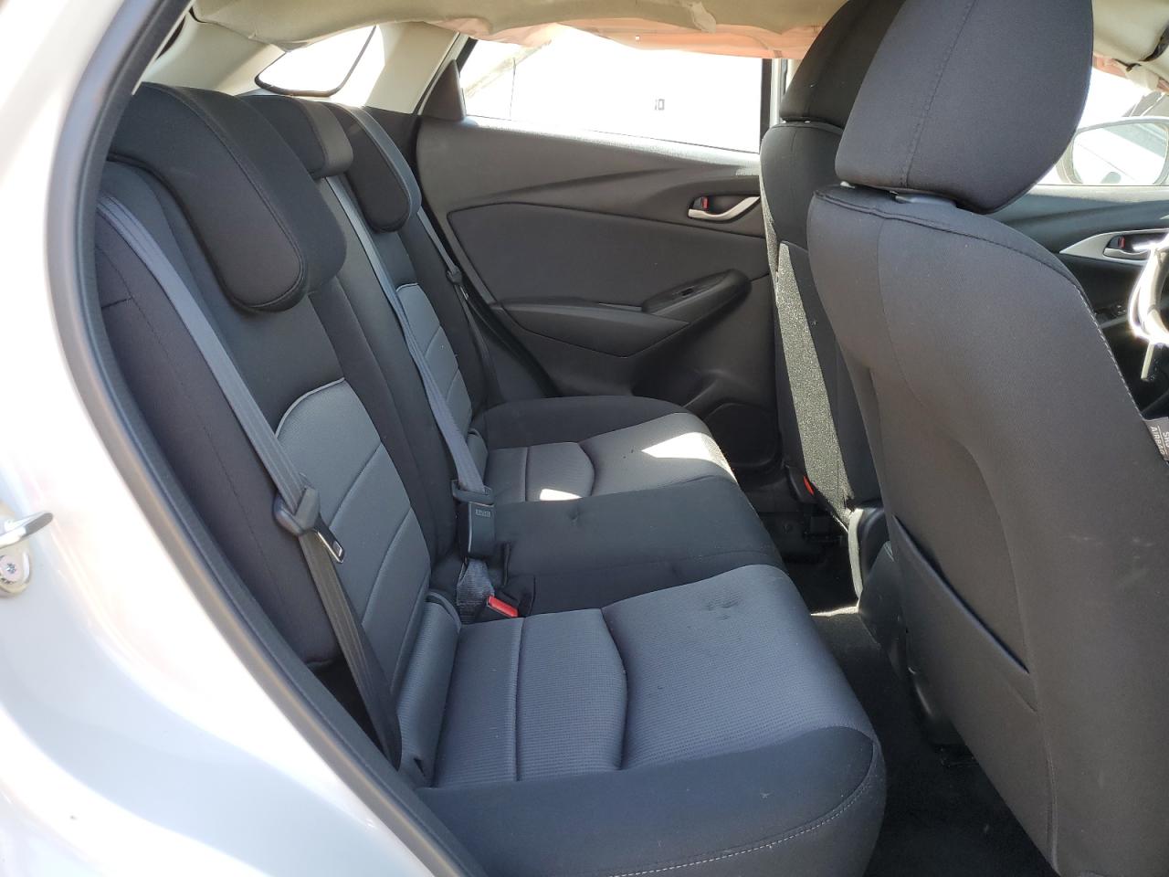 2018 Mazda Cx-3 Sport VIN: JM1DKFB73J0316437 Lot: 51692195