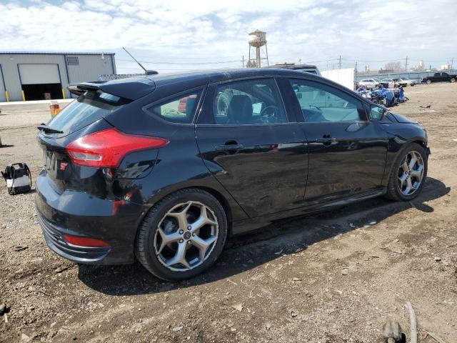  FORD FOCUS 2016 Черный