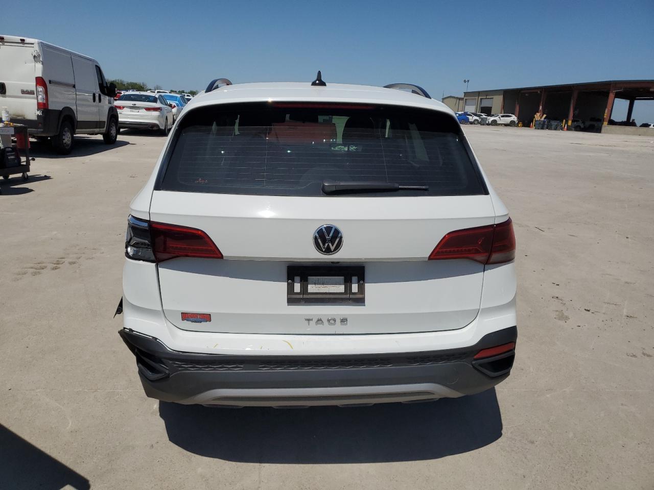 2022 Volkswagen Taos S VIN: 3VVCX7B27NM000325 Lot: 52256975