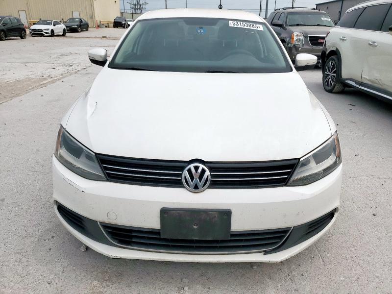  VOLKSWAGEN JETTA 2013 Biały