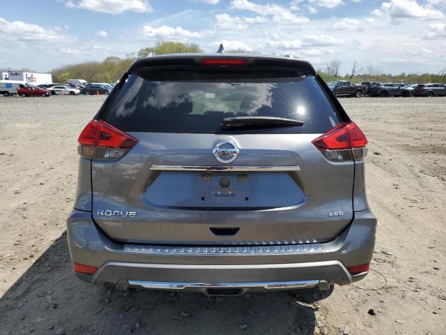  NISSAN ROGUE 2017 Серый
